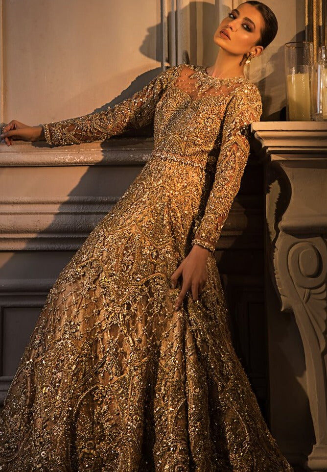 BestDesignerLehengainGoldenforIndianBridal2023_1080x