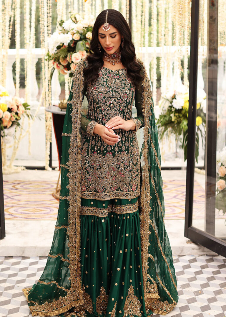 DarkGreenGhararaKameezforPakistaniMehndiWear_1080x
