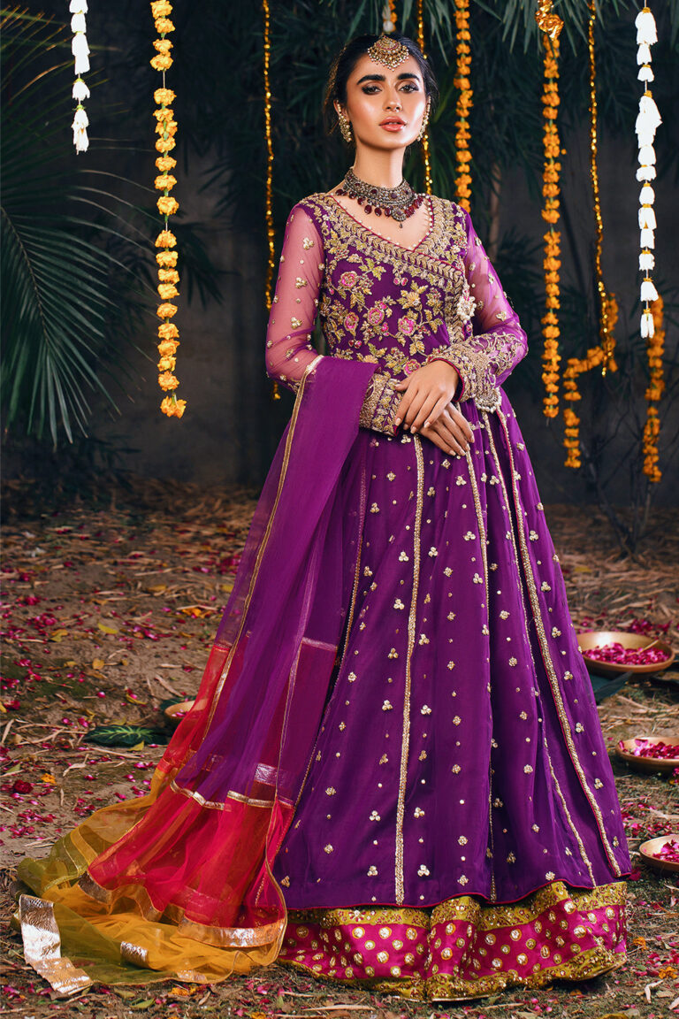 EmbellishedPurpleKalidarPishwasPakistaniMehndiDresses_1080x