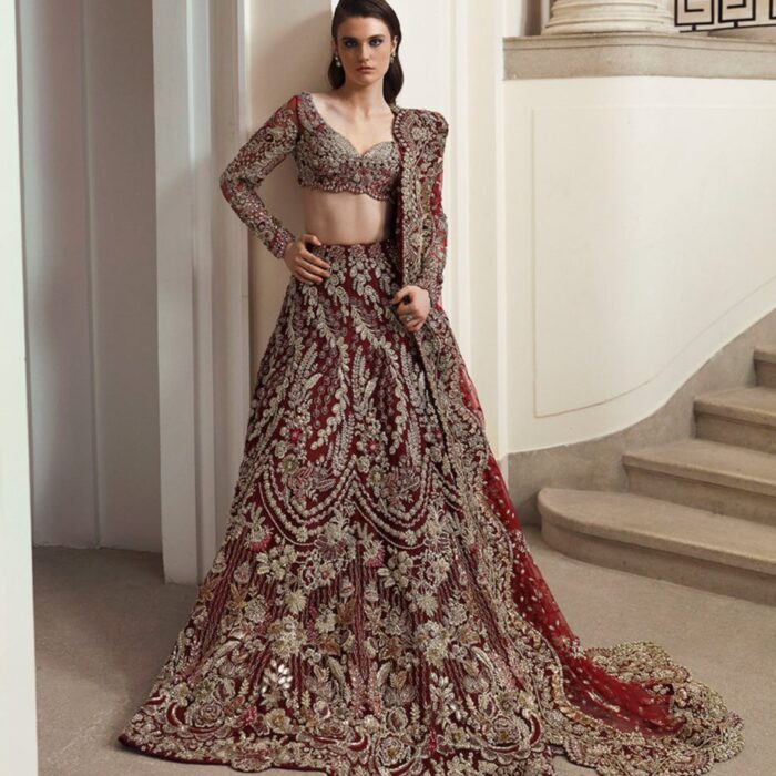 Indian Bridal Dress in Wedding Red Choli Lehenga Style