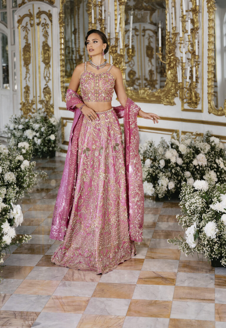 LatestEmbellishedLehengaCholiDupattaIndianBridalDress_1080x