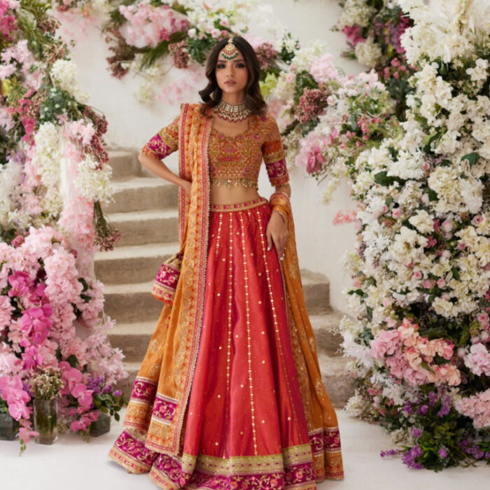 Pakistani Wedding Mehndi Dress in Lehenga Choli Style