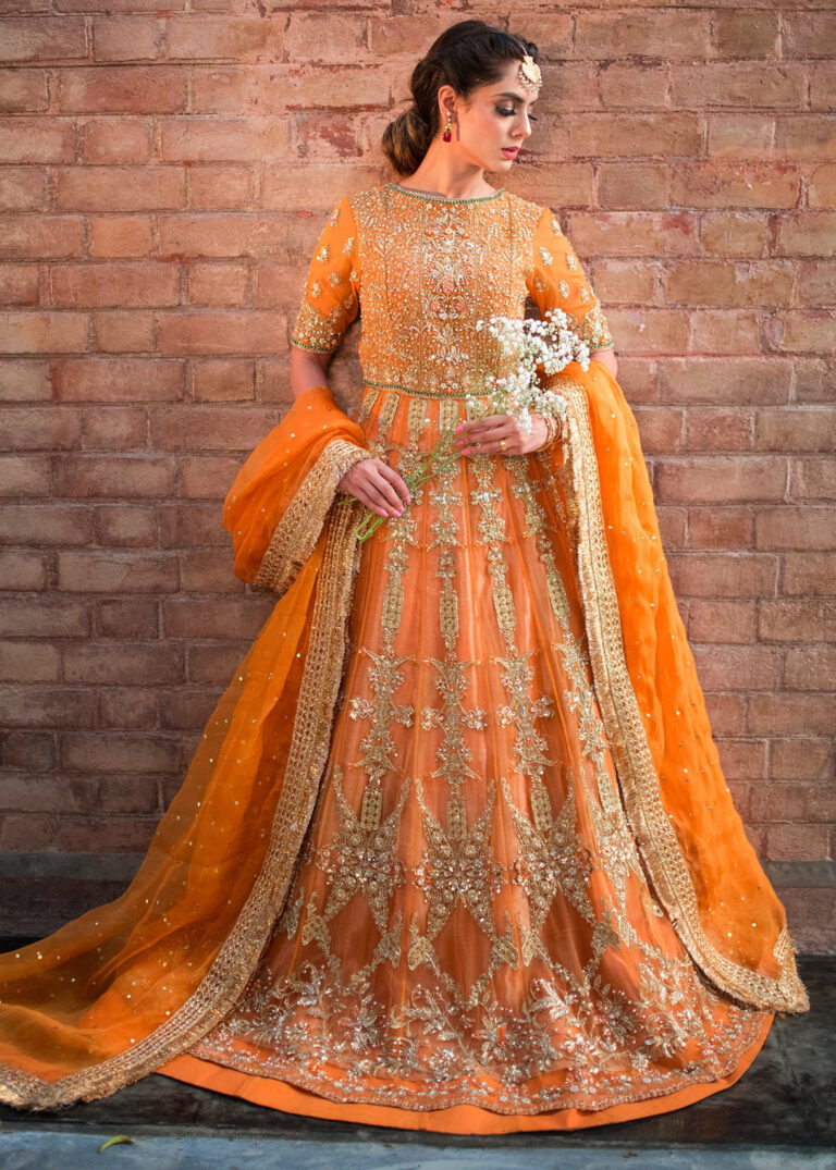 MehndiBridalLehngaCholiinOrangeColor_1_1080x