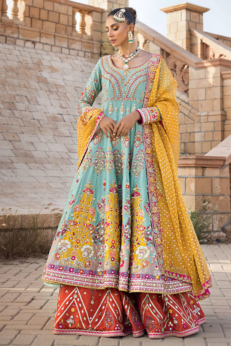 PakistaniBridalLehengaFrockandDupattaMehndiDress_1080x