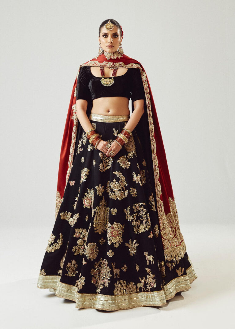 TraditionalLehengawithCholiDupattaBridalWeddingDress_1080x
